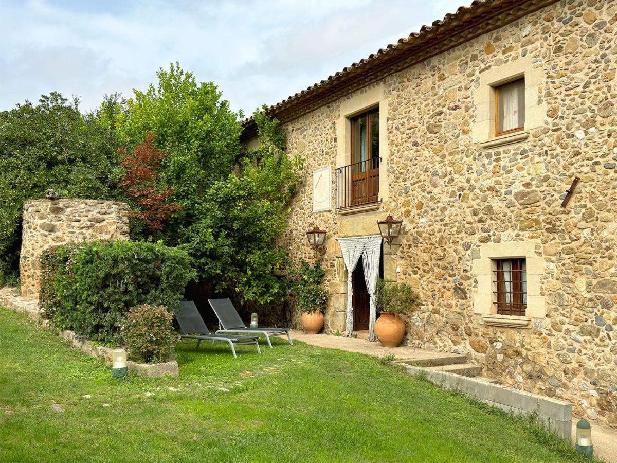 Turisme Rural - Mas Vila - Monells La Bisbal d'Emporda ภายนอก รูปภาพ