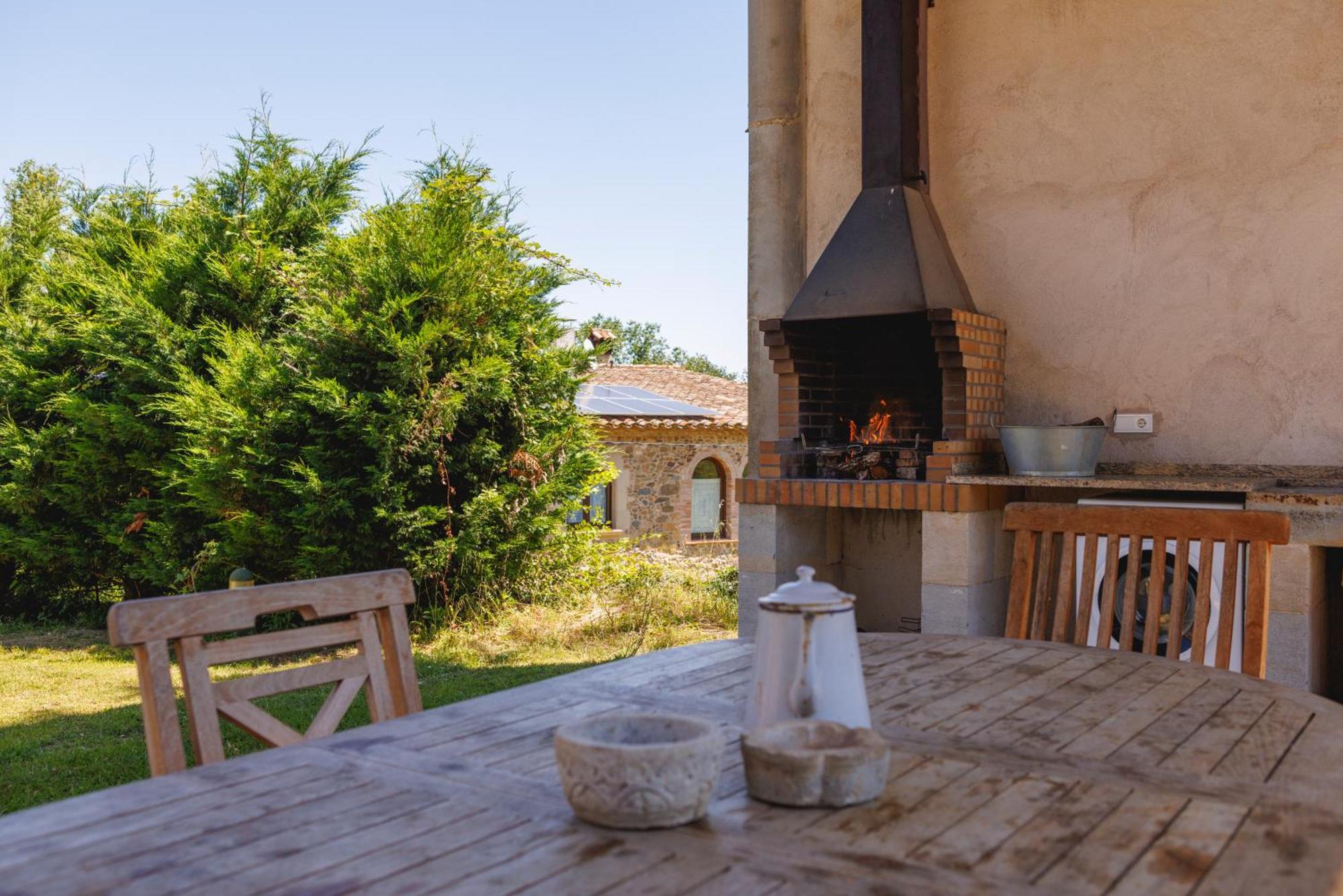 Turisme Rural - Mas Vila - Monells La Bisbal d'Emporda ภายนอก รูปภาพ