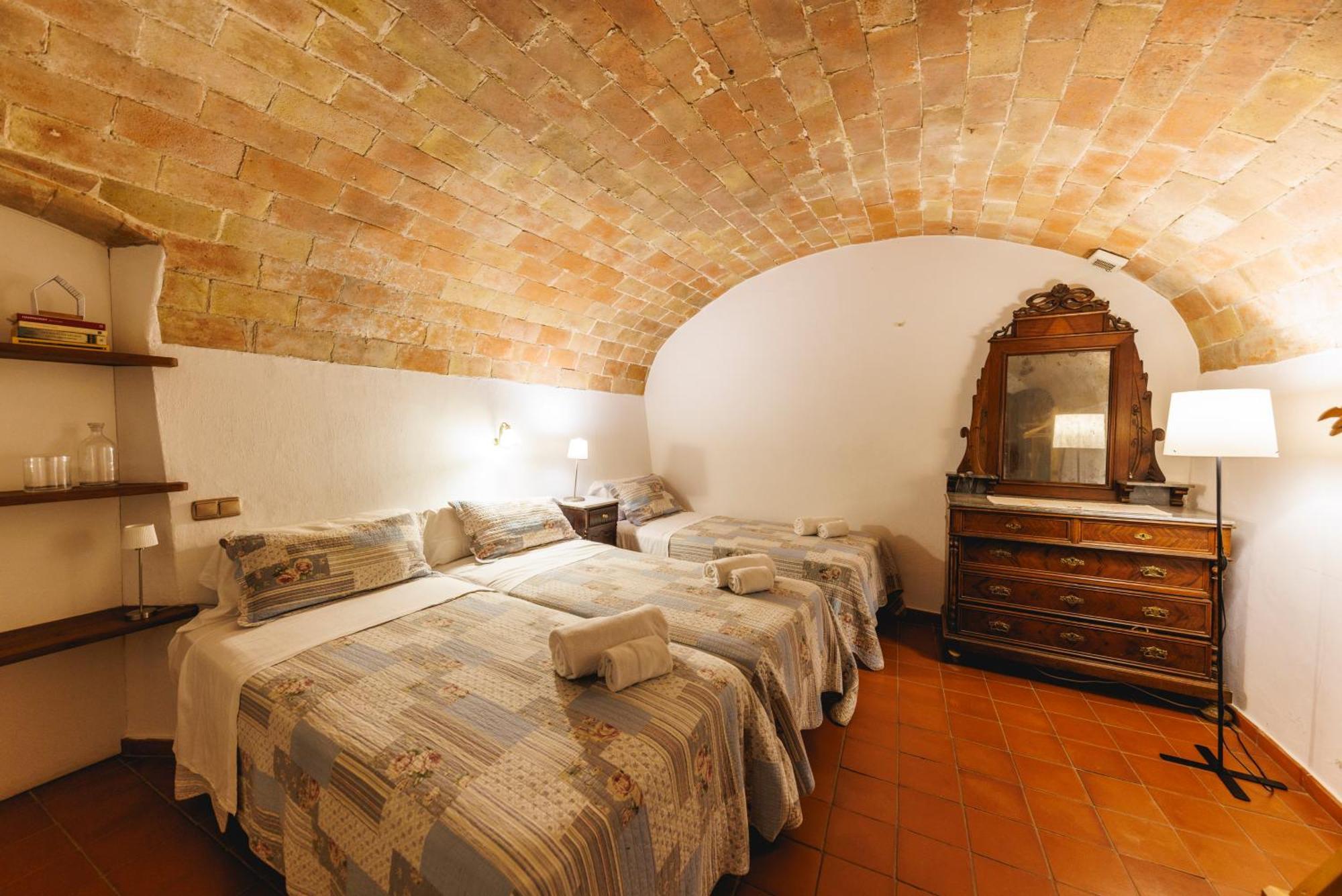 Turisme Rural - Mas Vila - Monells La Bisbal d'Emporda ภายนอก รูปภาพ