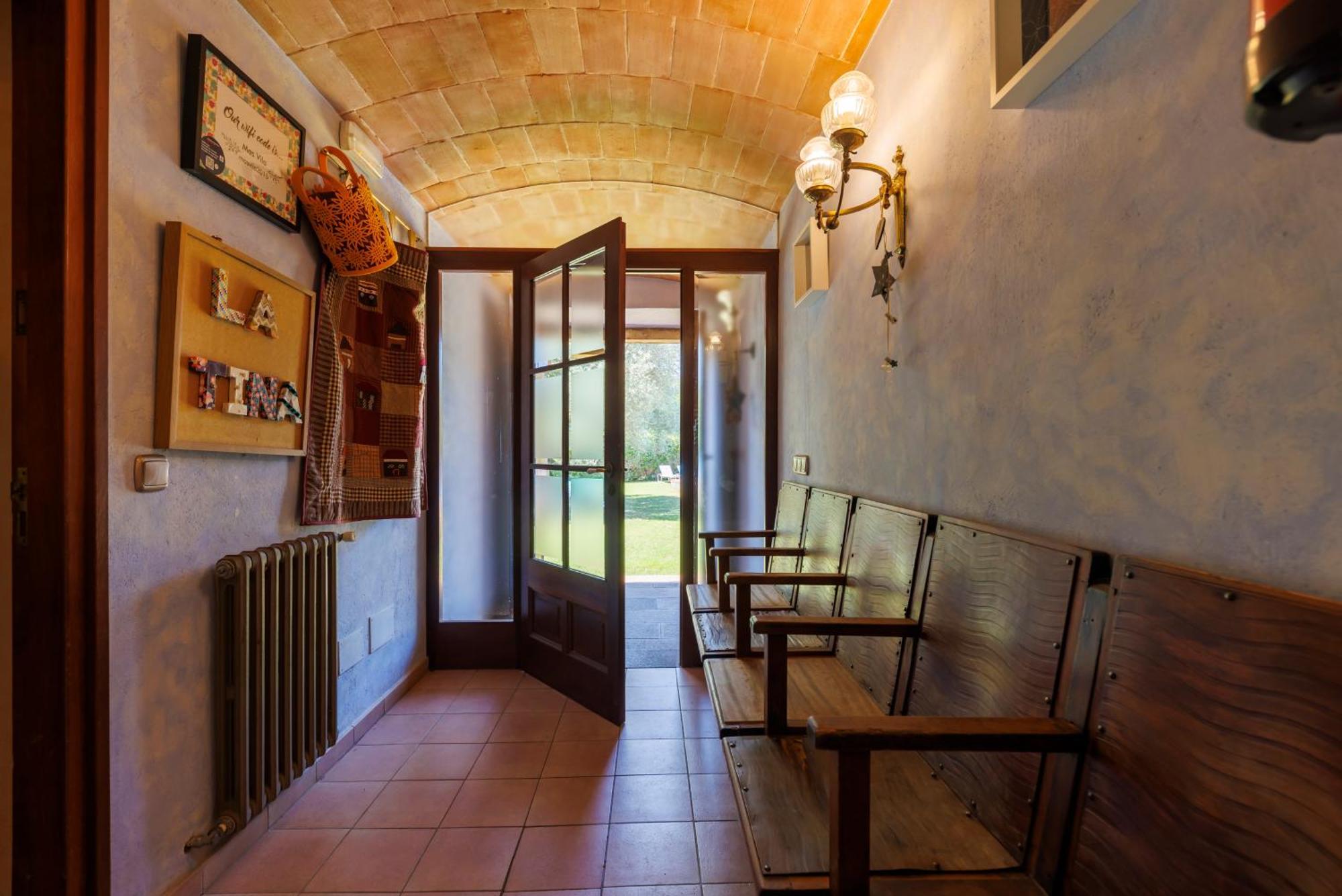 Turisme Rural - Mas Vila - Monells La Bisbal d'Emporda ภายนอก รูปภาพ